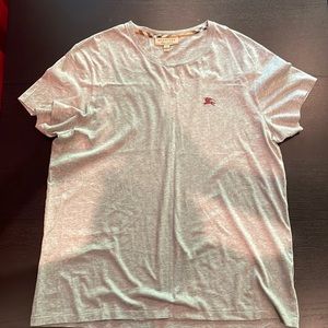 Burberry Tshirt